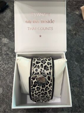 Spark*L Leopard Print Apple Watch band